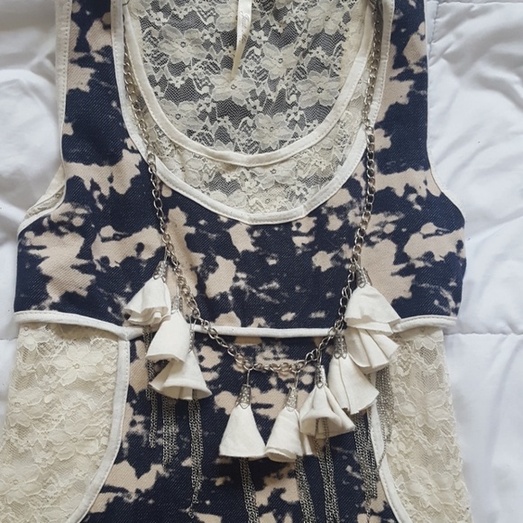 Just Me USA lace dress - Picture 2 of 4